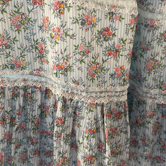 Liberty x Jcrew Floral Dress - Picture 2 of 4